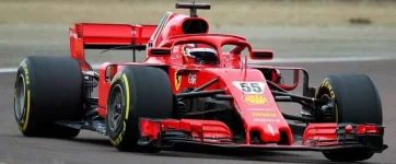 carlos-sainz-jr-essais-fiorano-2021-1024x425.webp