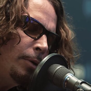 Chris Cornell - "Nothing Compares 2 U" (Prince Cover) [Live @ SiriusXM] | Lithium