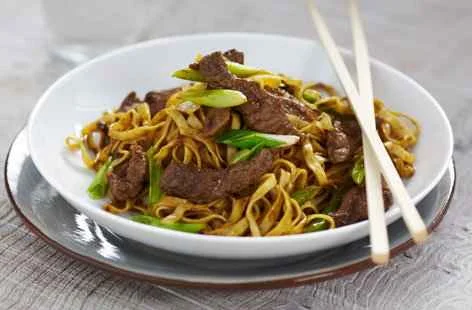 beefandblackbeanchowmein.webp